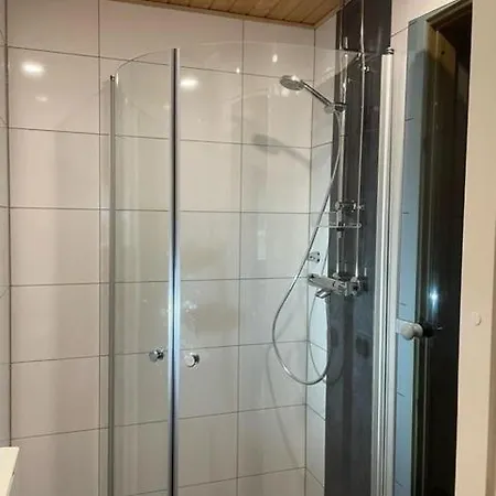 Levin Kalle A1 Visit * Levi